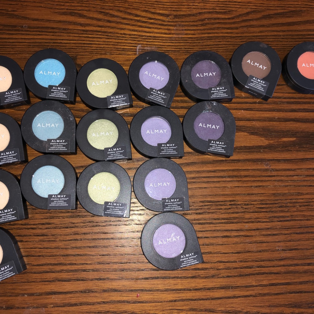 Almay, single pods, seals not broken